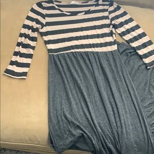 Grey maxi dress w scoop neck